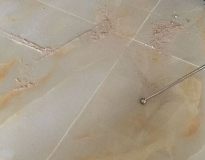 瑶海瓷砖空鼓维修公司分享粘合剂选择不当在瓷砖铺贴过程中可能导致以下问题